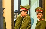Hình ảnh cách ly bị cáo trong phiên tòa xử ông Đinh La Thăng và đồng phạm