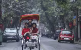 Những khoảnh khắc lắng đọng sớm mùng Một Tết