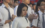 [ẢNH] Nụ cười trong trẻo của nữ sinh Hà Nội ngày khai giảng năm học mới