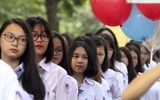 [ẢNH] Nụ cười trong trẻo của nữ sinh Hà Nội ngày khai giảng năm học mới