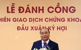 [ẢNH] Thủ tướng đánh cồng khai trương hoạt động chứng khoán đầu Xuân