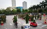 Giờ học kỹ năng an toàn giao thông đầy niềm vui của các 