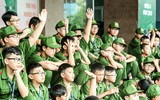 Giờ học kỹ năng an toàn giao thông đầy niềm vui của các 