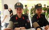 [ẢNH] Ấn tượng mạnh với hình ảnh nữ Công an Thủ đô xinh tươi khi hiến máu tình nguyện