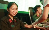 [ẢNH] Ấn tượng mạnh với hình ảnh nữ Công an Thủ đô xinh tươi khi hiến máu tình nguyện