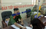[Ảnh] Nữ Công an Thủ đô vui tươi, tình nguyện phục vụ nhân dân trong Chủ Nhật
