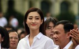 [ẢNH] Học sinh và phụ huynh Hà Nội rạng ngời đi bộ kêu gọi đội mũ bảo hiểm cho trẻ em