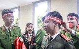 [ẢNH] Ấn tượng mạnh với hình ảnh nữ Công an Thủ đô hiến máu cứu người