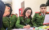 [ẢNH] Ấn tượng mạnh với hình ảnh nữ Công an Thủ đô hiến máu cứu người