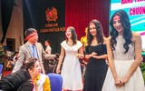 [ẢNH] Ấn tượng mạnh với hình ảnh nữ Công an Thủ đô hiến máu cứu người