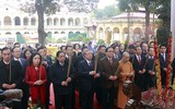 [ẢNH] Lãnh đạo Đảng, Nhà nước, TP Hà Nội dâng hương, trồng cây đầu xuân tại Hoàng Thành Thăng Long