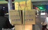 [ẢNH] Hà Nội: Người dân đổ xô đi mua khẩu trang y tế, chỗ phát miễn phí, nơi bán đắt gấp 2,3 lần