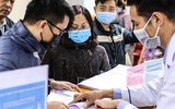 [ẢNH] Bác sỹ căng mình làm việc 12 tiếng 1 ngày trong bối cảnh thiếu máu do ảnh hưởng của dịch Corona