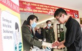 [ẢNH] Hình ảnh đẹp của tuổi trẻ Công an Thủ đô tại trụ sở tiếp dân thời dịch Corona