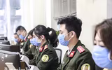[ẢNH] Hình ảnh đẹp của tuổi trẻ Công an Thủ đô tại trụ sở tiếp dân thời dịch Corona