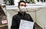 [ẢNH] Cận cảnh việc thực hiện xét nghiệm nhanh Covid- 19, 10 phút có kết quả ngay ở Hà Nội