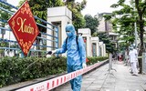 [ẢNH] Hà Nội: Phát gạo nghĩa tình qua phần mềm nhận diện để tuân thủ nghiêm Chỉ thị 16