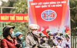 Hình ảnh ấn tượng sáng 30-4, kỷ niệm 45 năm thống nhất đất nước ở Hà Nội