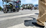 [ẢNH] Những người phơi mình giữa 