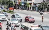 [ẢNH] Những người phơi mình giữa 