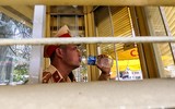 [ẢNH] Những người phơi mình giữa 