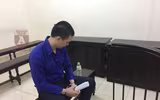 Đối tượng dâm ô trẻ em Cao Mạnh Hùng trước vành móng ngựa
