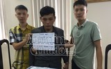 Cận mặt 