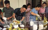 Cận mặt 