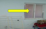 Cửa khóa, vẫn bị trộm đột nhập dễ dàng: Xem những lỗ hổng 