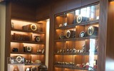 [Ảnh] Ngắm bộ sưu tập gần 400 chiếc đồng hồ cổ độc đáo ở Hà Nội