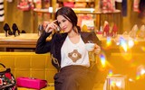 Cùng ca sĩ Đông Nhi đi sắm hàng hiệu ở Italia