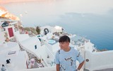 Diễn viên Trịnh Tú Trung khám phá cuộc sống thiên đường ở Santorini