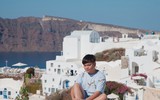 Diễn viên Trịnh Tú Trung khám phá cuộc sống thiên đường ở Santorini