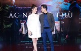 Diễm My 9X và Hứa Vĩ Văn tay trong tay như tình nhân