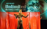 Ngỡ ngàng trước những điệu múa đầy phiêu linh tại giải Bellydance 2017