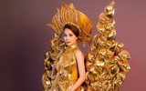 Bảo Ngọc mang 