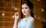 Mê mẩn với hình ảnh Á hậu Huyền My khoe sắc như thiên thần