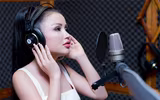 Hoa hậu Janny Thủy Trần bật mí chuyện tình dĩ vãng trong single đầu tay