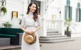 Hoa hậu Dương Thùy Linh quyến rũ đón thu sang