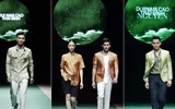 Mẹ con Hồng Quế làm vedette trong đêm mở màn Tuần lễ thời trang Việt Nam