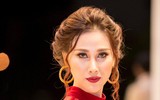 Yến Nhi quyến rũ trong đêm Gala kỷ niệm 20 năm Sao mai