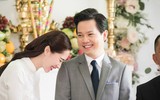 Hoa hậu Đặng Thu Thảo e ấp trong lễ đính hôn