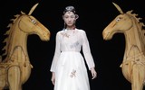 Mãn nhãn với các bộ sưu tập Haute Couture tại Tuần lễ thời trang xuân hè