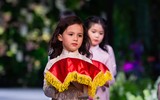 Hoa hậu Myanmar toả sáng trên sàn diễn với áo dài của Kenny Thái