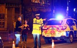 Toàn cảnh vụ nổ kinh hoàng ở Manchester Arena qua ảnh