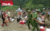 Ấn tượng các chiến sĩ áo xanh đồng hành cùng bà con vùng tâm lũ Mường La