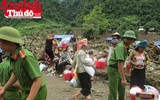 Ấn tượng các chiến sĩ áo xanh đồng hành cùng bà con vùng tâm lũ Mường La