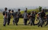 Bị Triều Tiên phóng tên lửa ngang không phận, Nhật Bản phản ứng ra sao?