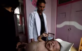 Xót xa khi chứng kiến hình ảnh trẻ đói ăn suy dinh dưỡng ở Yemen