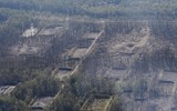 Hiện trường vụ nổ kho vũ khí quân sự khủng khiếp ở Ukraine